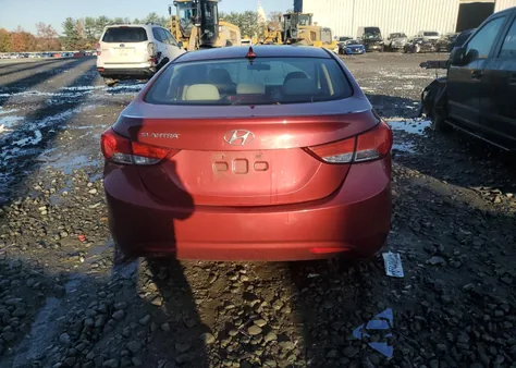 2013 Hyundai Elantra Gls из США, поврежденный, VIN 5NPDH4AE4DH193810